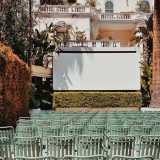 Oggi a Bari si contano solo due arene: la �Quattro Palme� (sede estiva del Galleria)...
